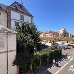 Strasbourg centre-ville idéalement situé proximité Place Broglie / Hôtel de ville / République (A23)