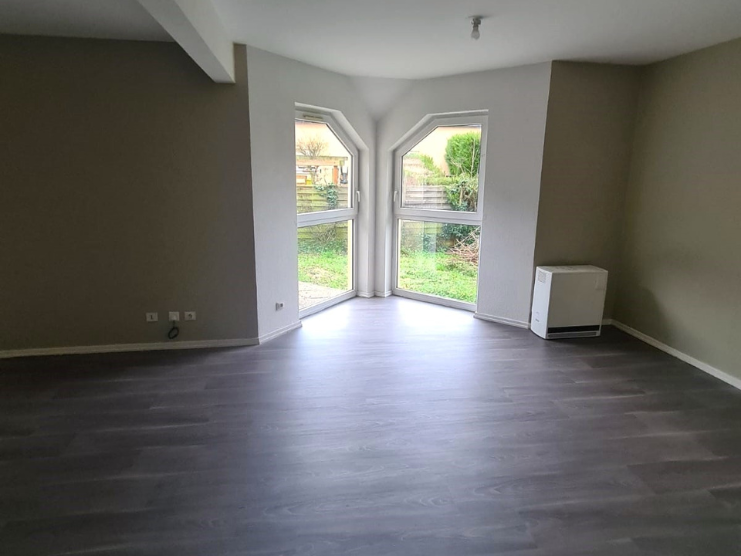 Maison individuelle de 127 m² dans une copropriété de 4 maisons à Fegersheim